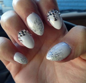 کاشت ناخن تهرانسر