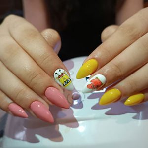 برترین مرکز آموزش و خدمات کاشت ناخن در تهران