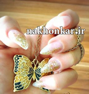 خدمات کاشت ناخن