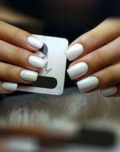 کاشت ناخن نارمک