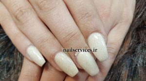 آموزش کاشت ناخن