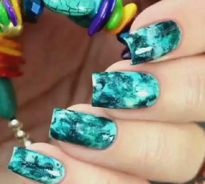 چرا کاشت ناخن من زود کنده میشود