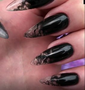 آموزش کاشت ناخن ژل با فرمر و دیزاین ژل مشکی