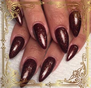 آموزش کاشت ناخن با ژل در 4 مرحله